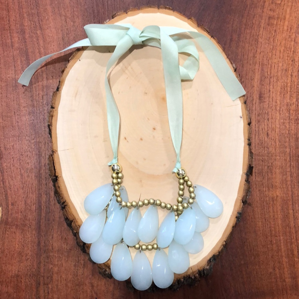 Francesca’s Mint Statement Necklace